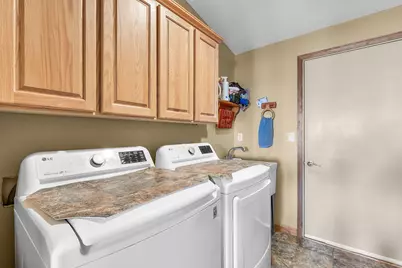 10595 SW Mintken Lane, Culver, OR 97734 - Photo 25