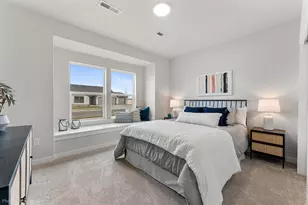 2460 Yamsay Dr, Medford, OR 97504 - Photo 11