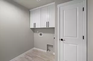 7901 Alyce Mae Way, White City, OR 97503 - Photo 19