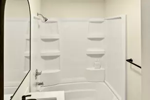 820 Broad St, Medford, OR 97501 - Photo 21