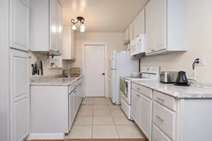 1211 Dakota Ave, Medford, OR 97501 - Photo 5