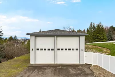 1501 Satellite Drive, Medford, OR 97504 - Photo 41