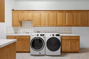 1501 Satellite Dr, Medford, OR 97504 - Photo 33