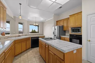 1501 Satellite Dr, Medford, OR 97504 - Photo 17