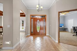 1501 Satellite Dr, Medford, OR 97504 - Photo 5