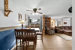 621 S Shasta Ave, Eagle Point, OR 97524 - Photo 11