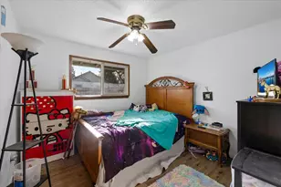 621 S Shasta Ave, Eagle Point, OR 97524 - Photo 13