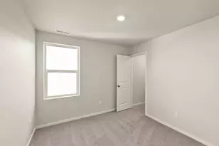 62747 Eagle Rd, Bend, OR 97701 - Photo 17