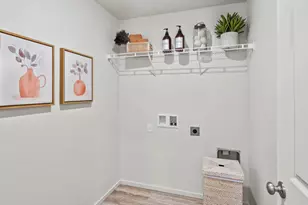 214 Darlington St, Medford, OR 97501 - Photo 9