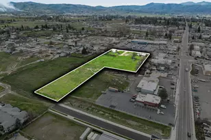 59 Lozier Ln, Medford, OR 97501 - Photo 3