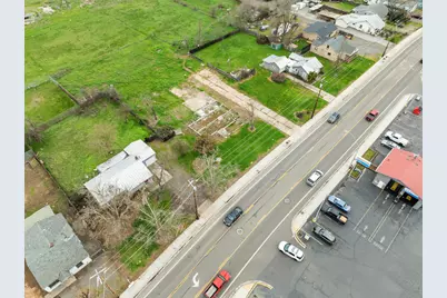 59 Lozier Lane, Medford, OR 97501 - Photo 23