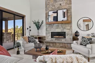 13810 SW Spirit Rock Dr, Powell Butte, OR 97753 - Photo 7