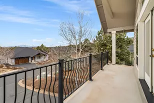 10160 Juniper Glen Cir, Redmond, OR 97756 - Photo 25