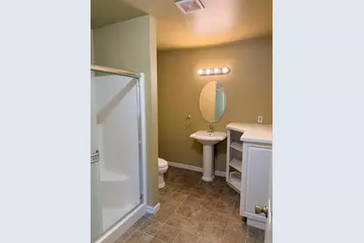 11940 Cedarwood Drive, La Pine, OR 97739 - Photo 9