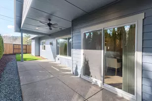 2571 Overland Dr, Grants Pass, OR 97527 - Photo 41