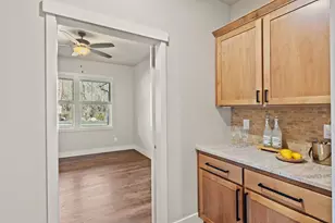 2571 Overland Dr, Grants Pass, OR 97527 - Photo 11