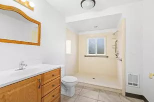 195 Turnagain Dr, Selma, OR 97538 - Photo 27