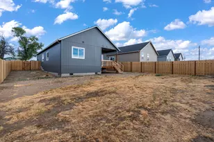 512 SW 6th St, Metolius, OR 97741 - Photo 23