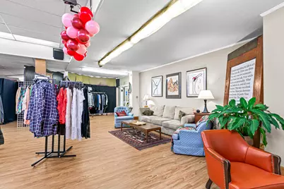 275 E Main Street, Ashland, OR 97520 - Photo 11