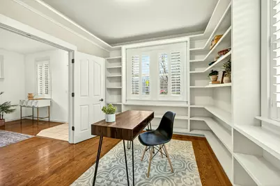 557 N Mountain Avenue, Ashland, OR 97520 - Photo 9