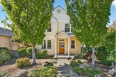 557 N Mountain Avenue, Ashland, OR 97520 - Photo 1