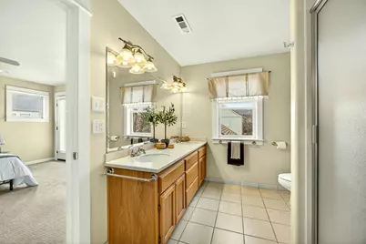 557 N Mountain Avenue, Ashland, OR 97520 - Photo 25