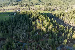 120 Siskiyou Dr, Grants Pass, OR 97526 - Photo 43