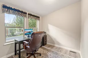 120 Siskiyou Dr, Grants Pass, OR 97526 - Photo 13