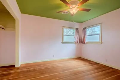 915 Kenyon Street, Medford, OR 97501 - Photo 13