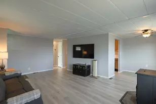 2633 SW Obsidian Ave, Redmond, OR 97756 - Photo 7