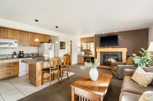 18575 SW Century Dr, Bend, OR 97702 - Photo 1