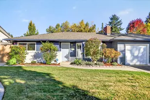 349 Lindero Ave, Medford, OR 97504 - Photo 55