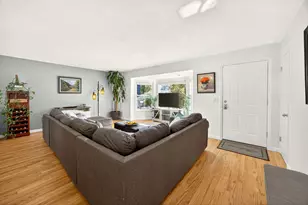 349 Lindero Ave, Medford, OR 97504 - Photo 9