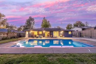 349 Lindero Ave, Medford, OR 97504 - Photo 77