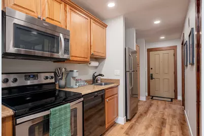 [Address not provided], Bend, OR 97702 - Photo 5