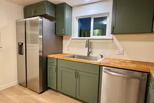 2144 White Ave, Klamath Falls, OR 97601 - Photo 5