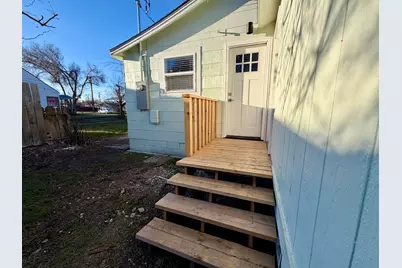 2144 White Avenue, Klamath Falls, OR 97601 - Photo 19