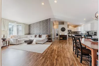 929 NE Lena Place, Bend, OR 97701 - Photo 7