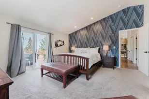 929 NE Lena Pl, Bend, OR 97701 - Photo 25