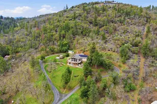 4730 W Griffin Creek Rd, Medford, OR 97501 - Photo 39