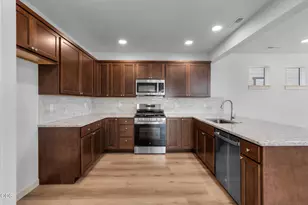 3358 NW 7th St, Redmond, OR 97756 - Photo 5