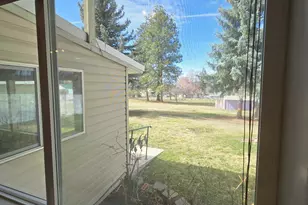 1614 Kane St, Klamath Falls, OR 97603 - Photo 9