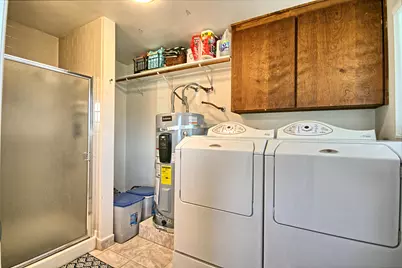 401 Tumbleweed Drive, Jacksonville, OR 97530 - Photo 15