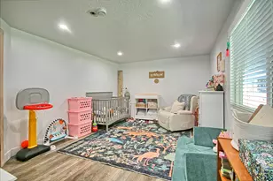 401 Tumbleweed Dr, Jacksonville, OR 97530 - Photo 31