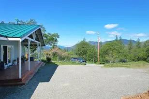 401 Tumbleweed Dr, Jacksonville, OR 97530 - Photo 9