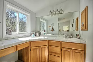 401 Tumbleweed Dr, Jacksonville, OR 97530 - Photo 23