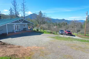 401 Tumbleweed Dr, Jacksonville, OR 97530 - Photo 45