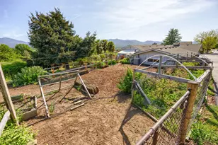 3015 Marigold Ln, Medford, OR 97504 - Photo 75