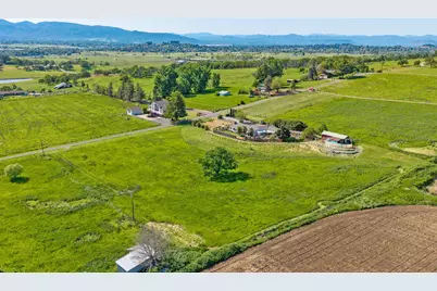 3015 Marigold Lane, Medford, OR 97504 - Photo 9
