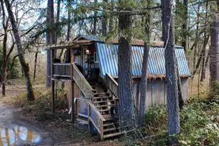 1449 Rockydale Rd, Cave Junction, OR 97523 - Photo 11